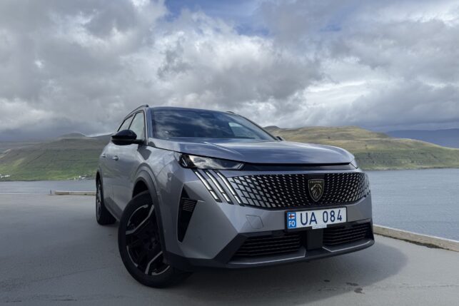 Peugeot E-5008 73kWh - 7setur